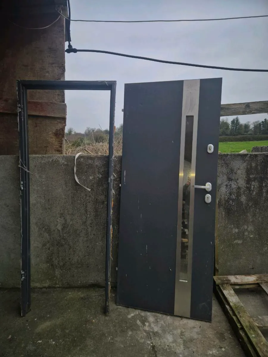 Second Hand front door