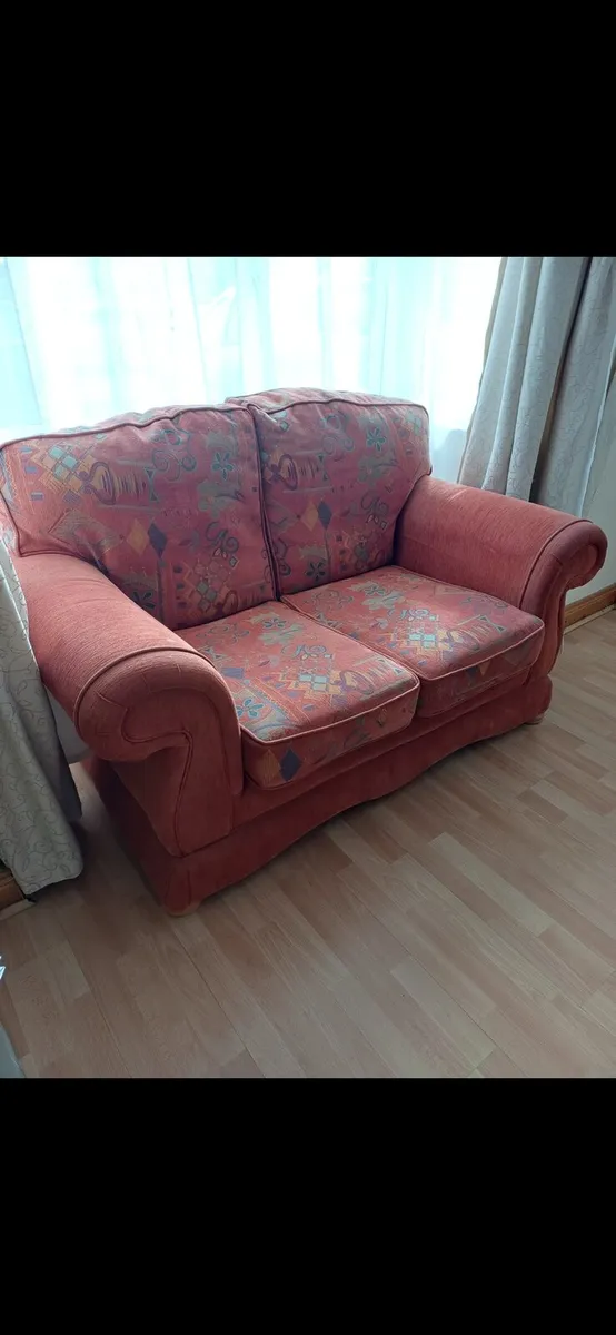 Settee - Image 1