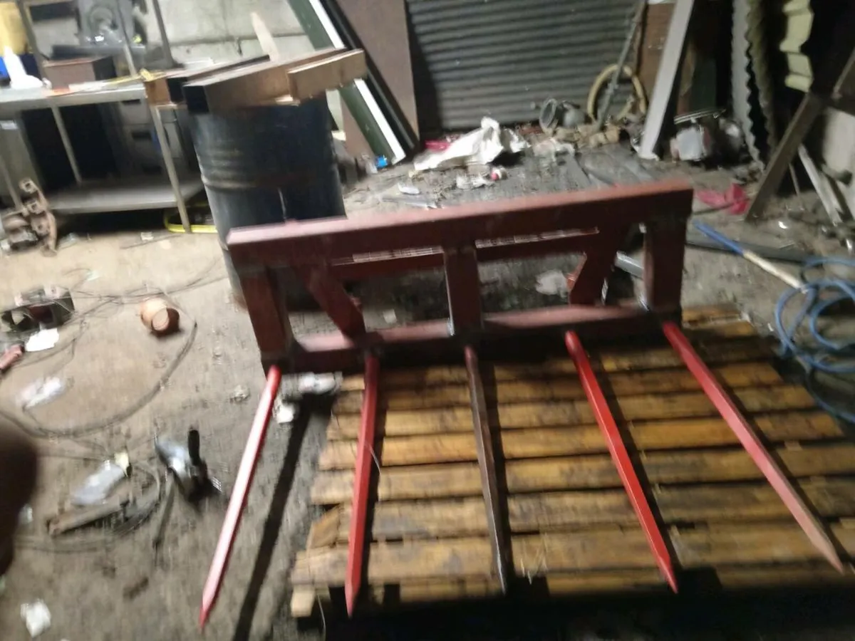 4 inch heavy box iron 4ft 6 SILAGE  PIKE - Image 3