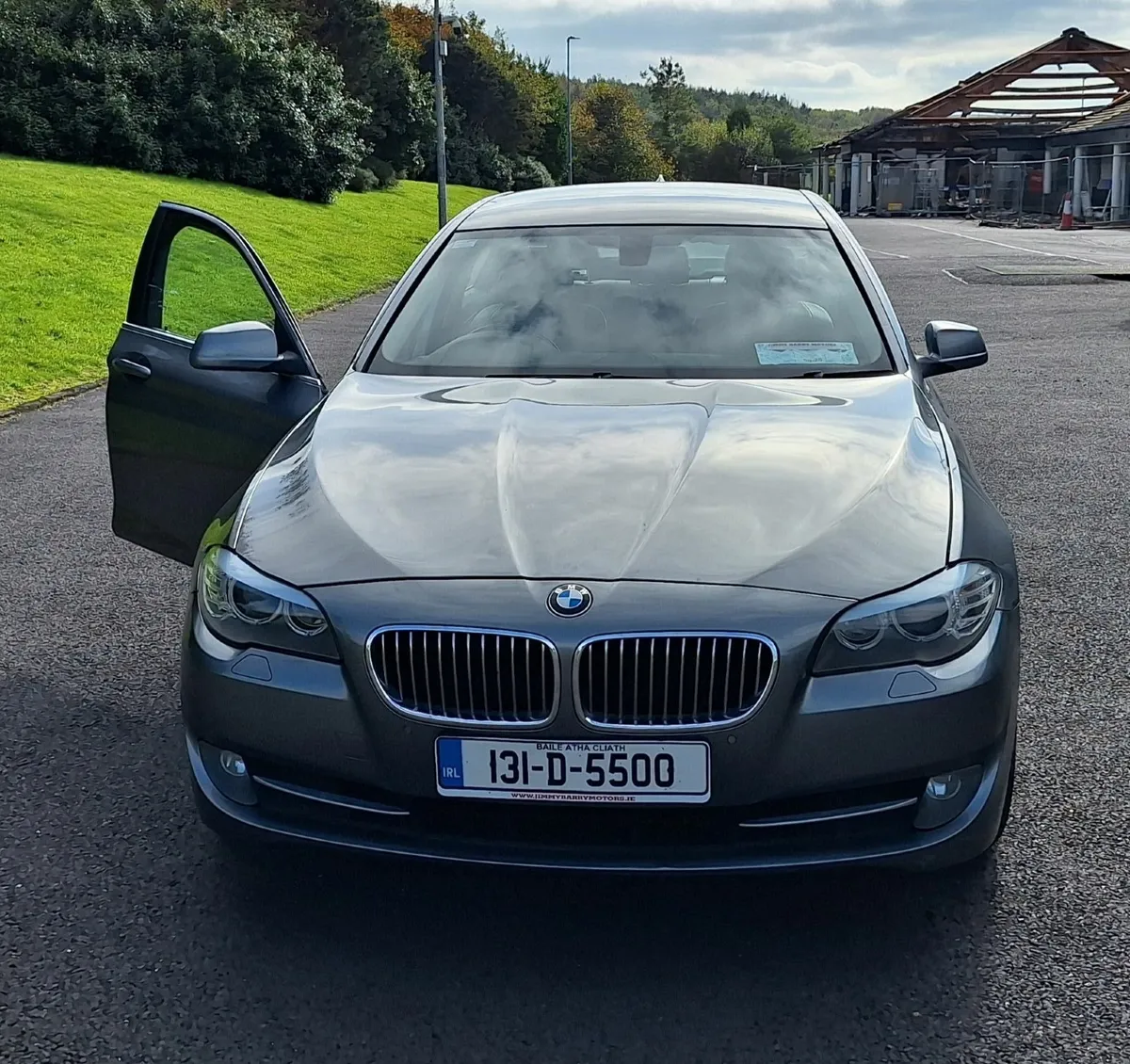 BMW 5-Series 2013 - Image 2