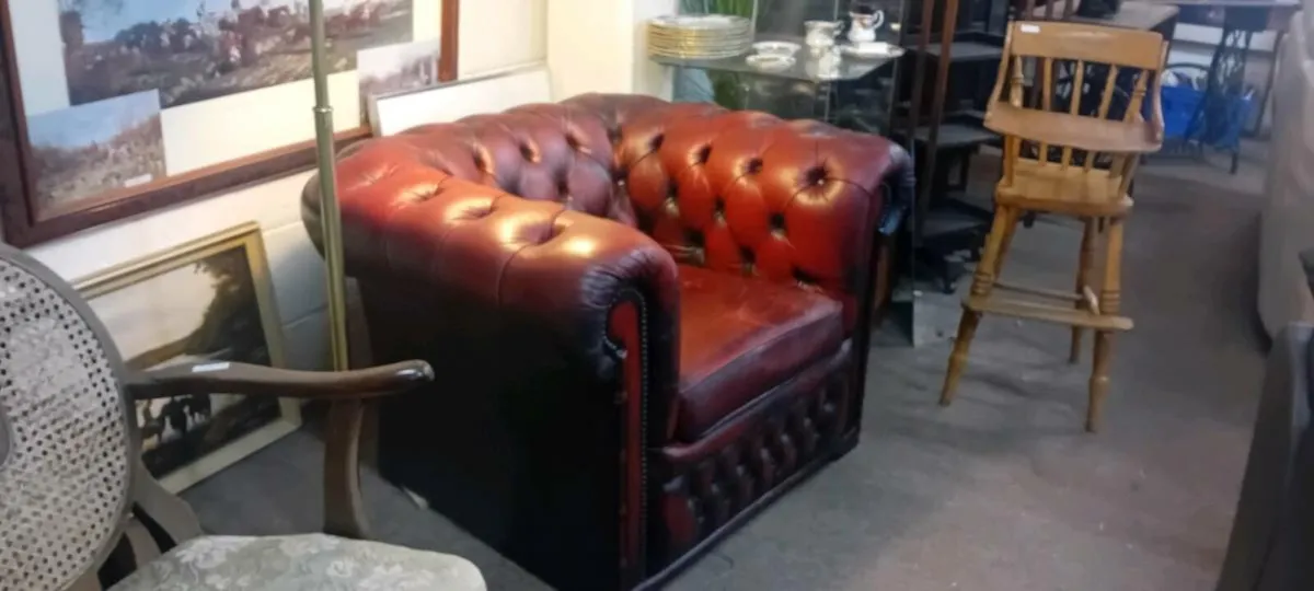 Red Leather Chesterfield Club Chair - Image 1