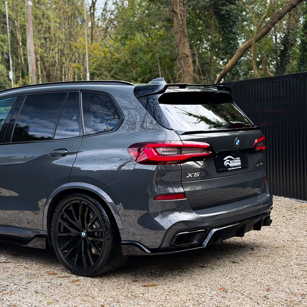 DEPOSIT TAKEN 2021 (212)  BMW X5 45E MSPORT - Image 4