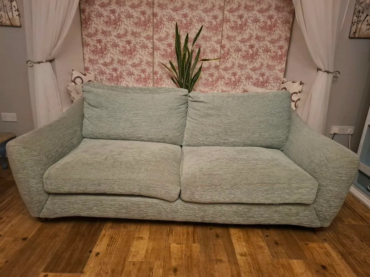 Couch - Image 1
