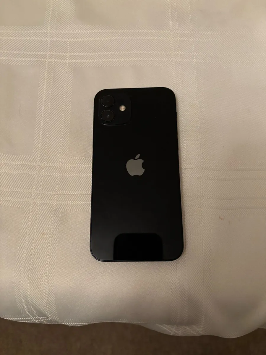 iPhone 12 64gb - Image 3