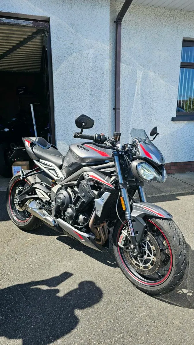 TRIUMPH 765RS 2021. 5900MILES final price drop - Image 1
