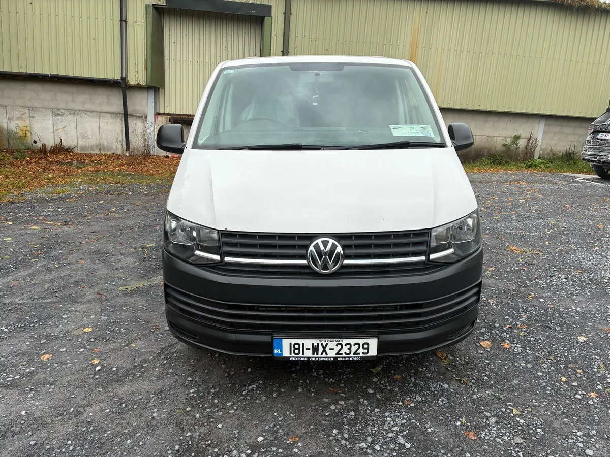 2018 Volkswagen Transporter cr30 - Image 3