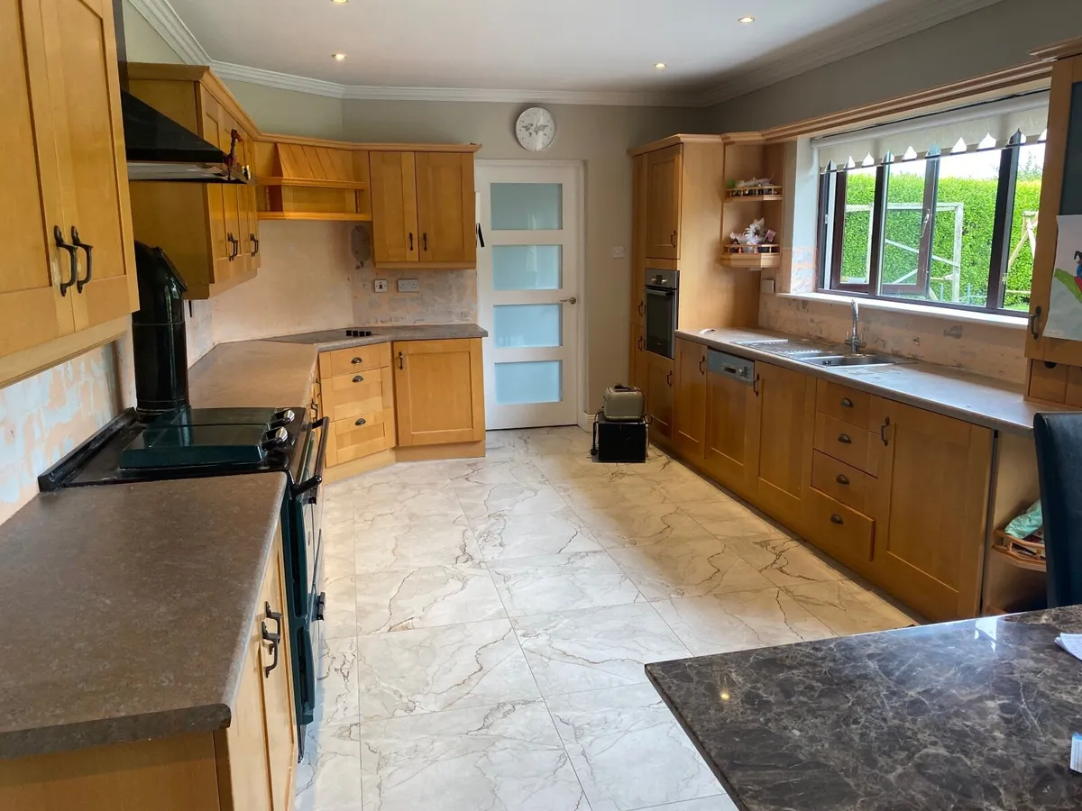 Kitchen - Image 2