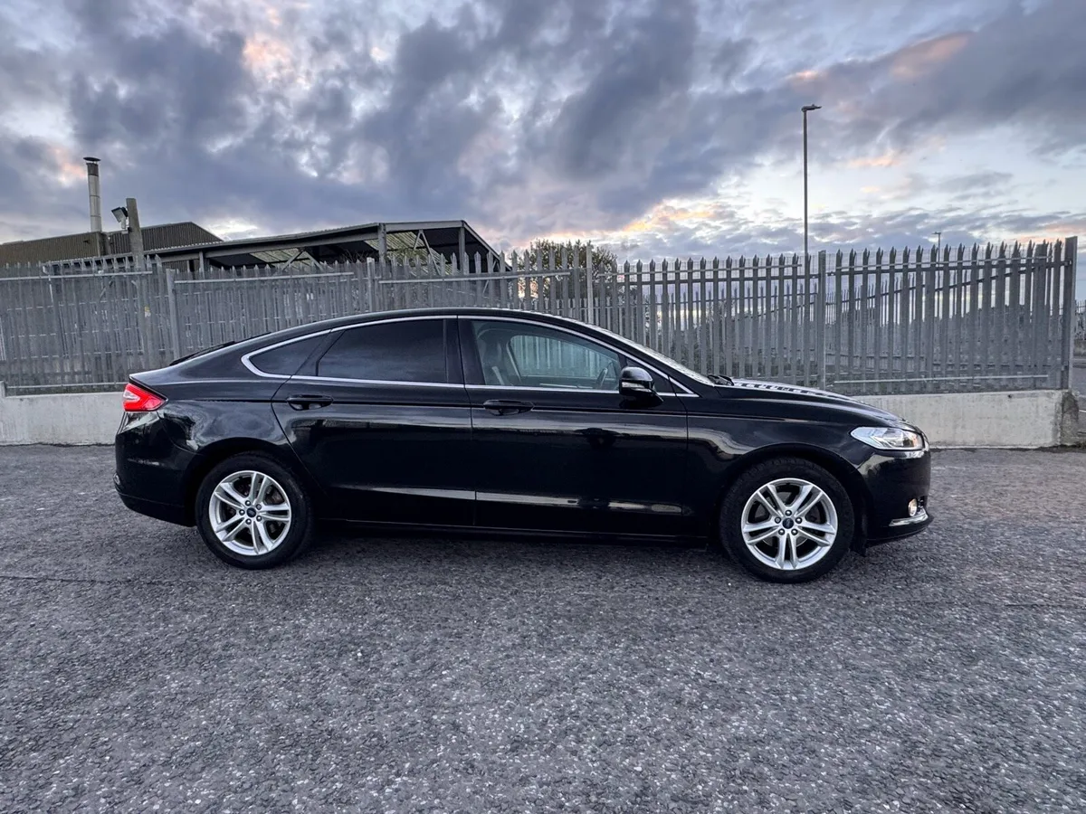 2019 Ford mondeo - Image 1