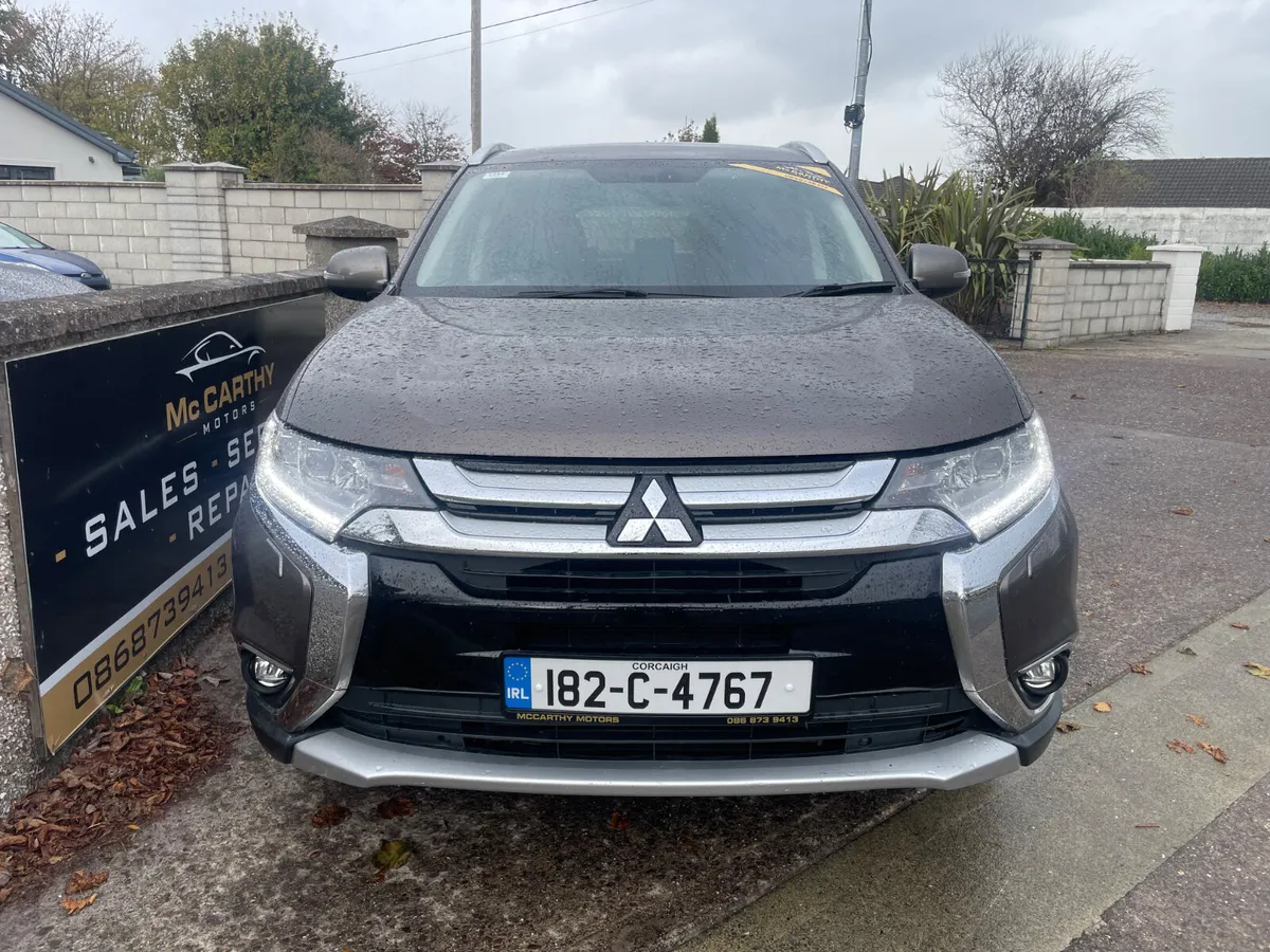 Mitsubishi Outlander 7 seats 4x4 - Image 4