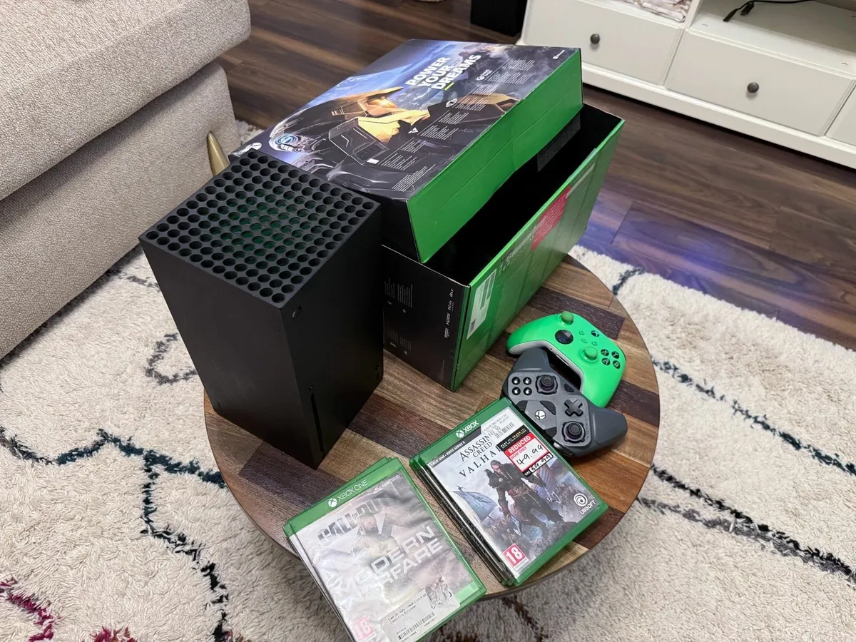 Xbox Series x - Image 1