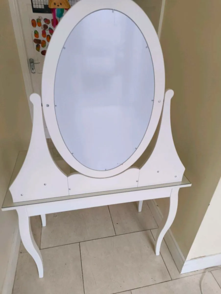 IKEA Hemnes dressing table - Image 4