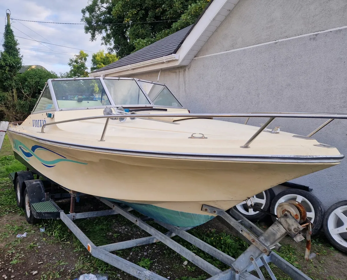 Boat - Image 1