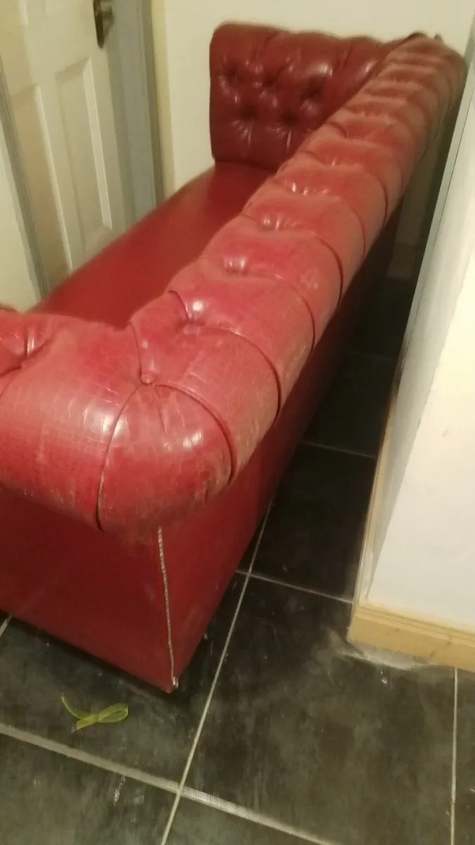 chesterfield couch - Image 2