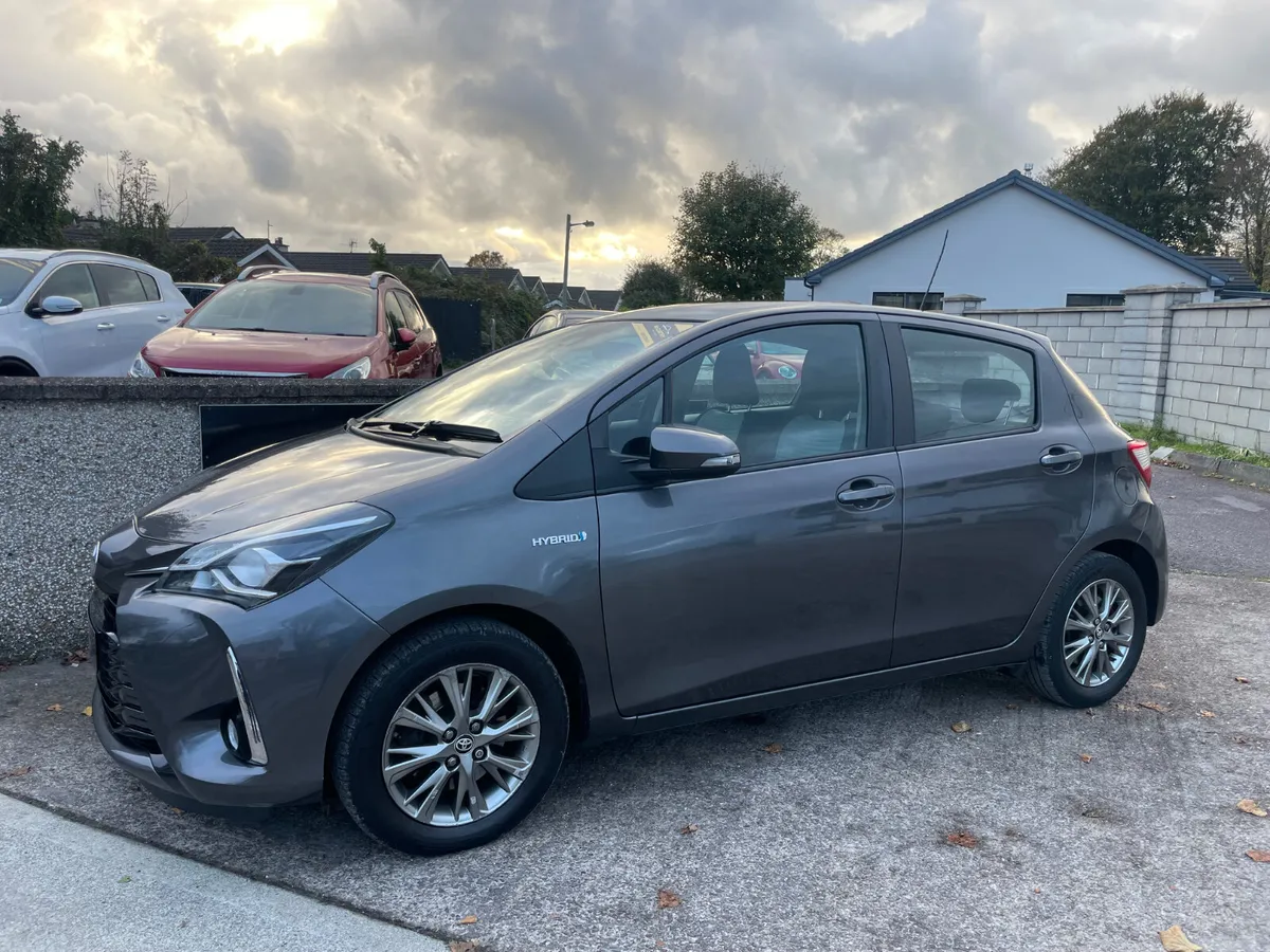 Toyota Yaris Hybrid Automatic - Image 2
