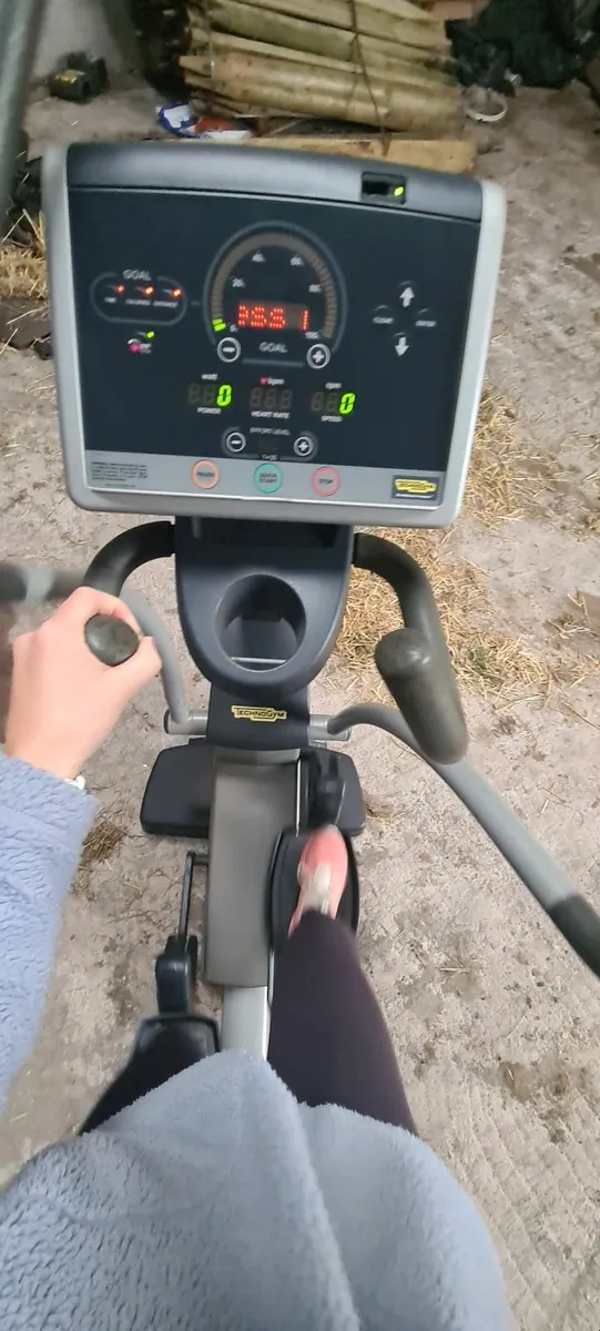 Technogym crosstrainer - Image 3