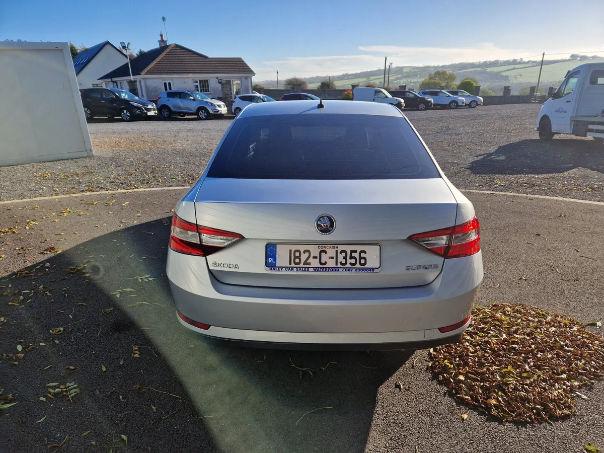 182 SKODA SUPERB...NCT 10/27... - Image 4