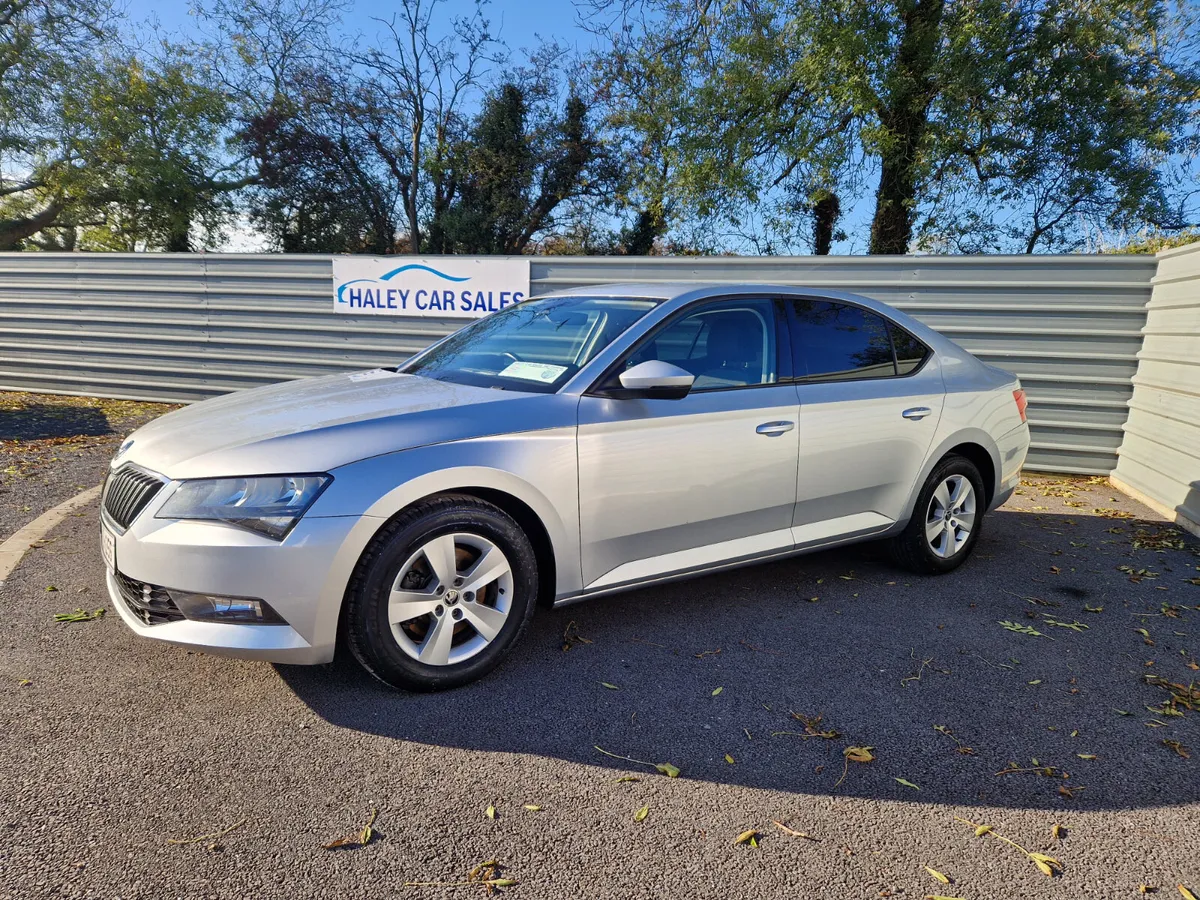182 SKODA SUPERB...NCT 10/27... - Image 3