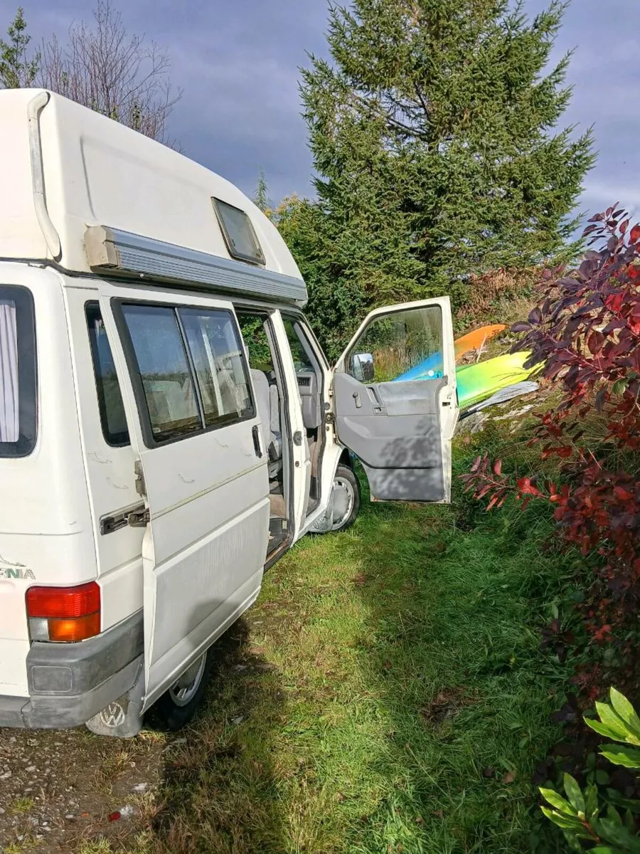 Camper van - Image 4