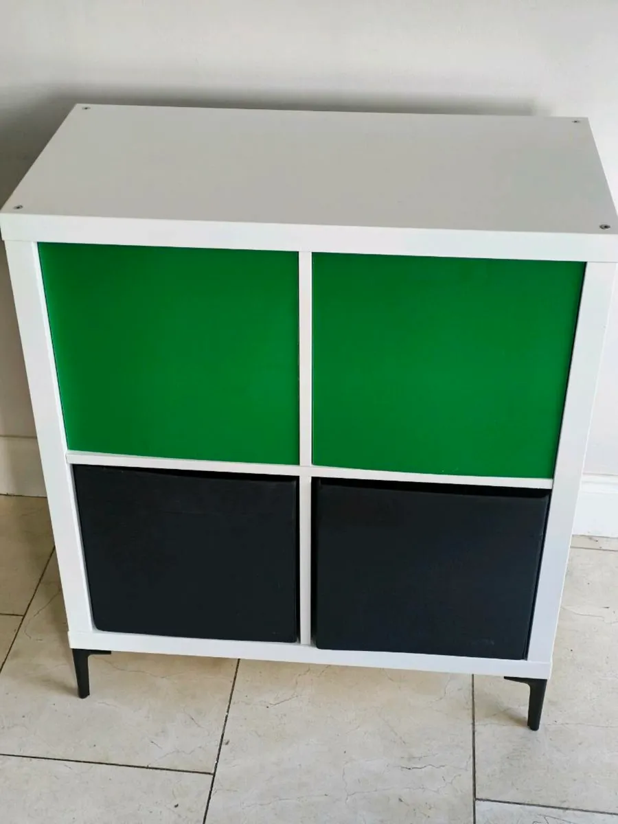 White IKEA Kallax 4 cube w / doors & boxes - Image 3