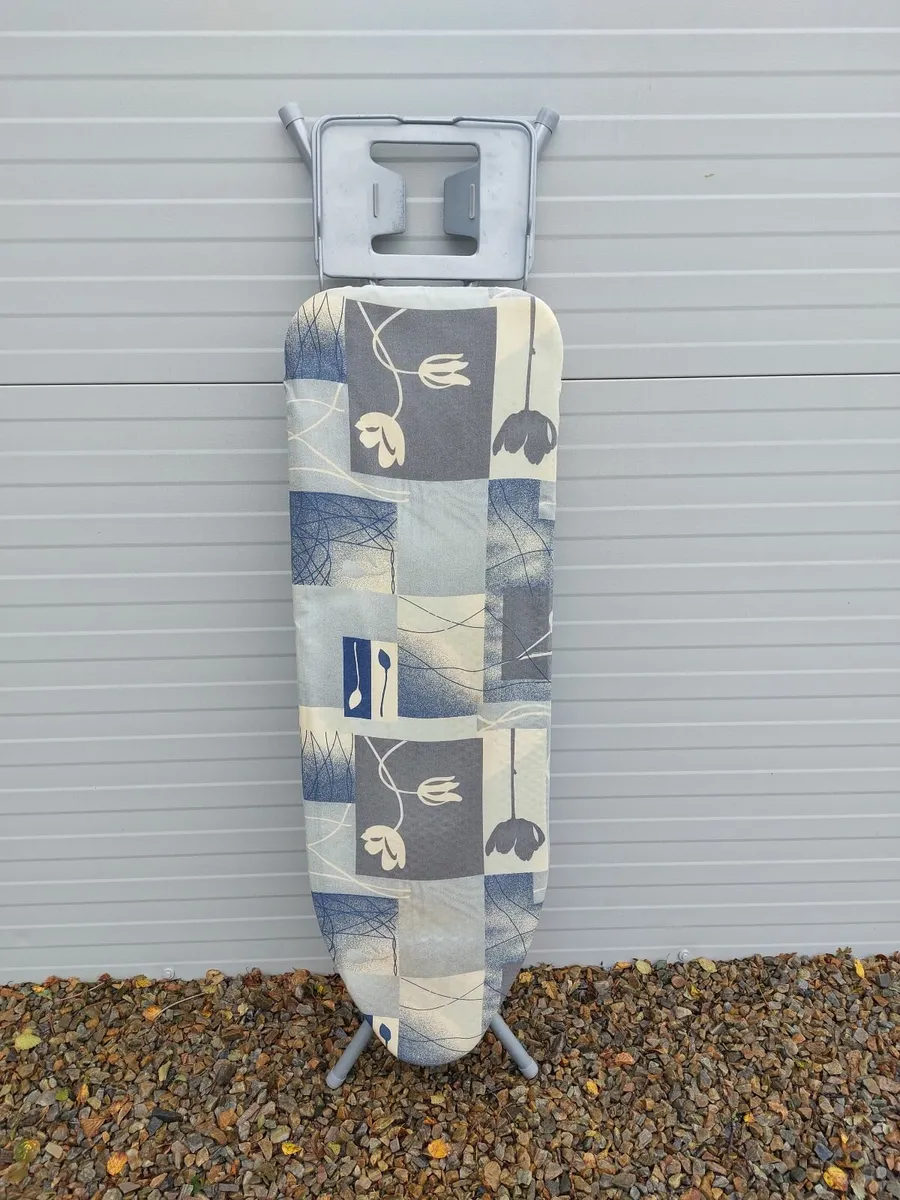 ** Free ** Barbantia Ironing Board - Image 2