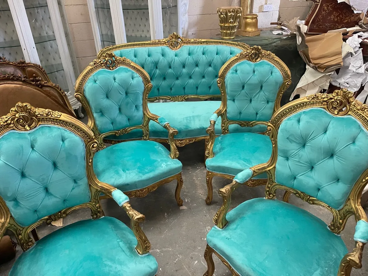 salon set - Image 1