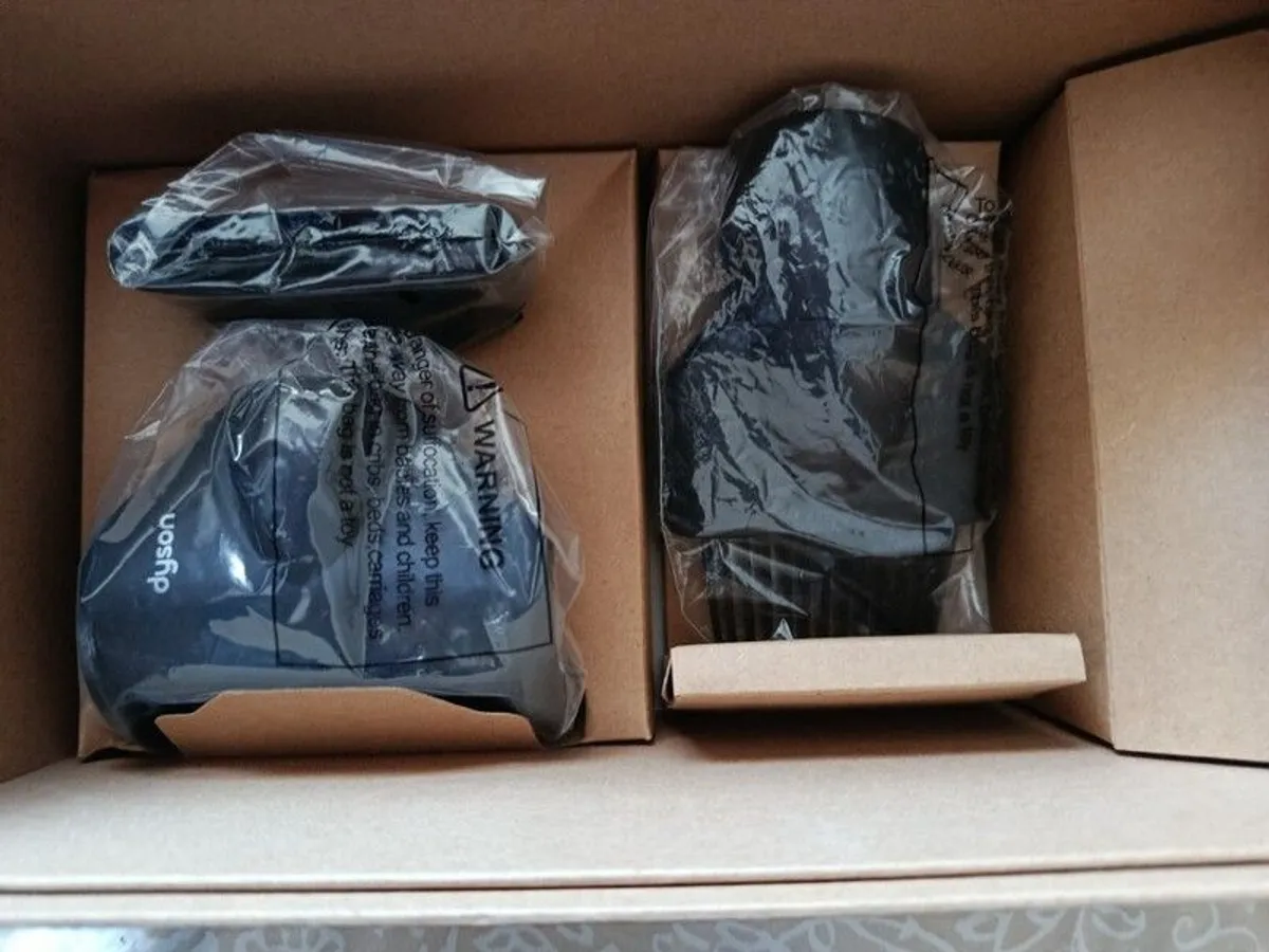 Dyson hairdryer - Image 3