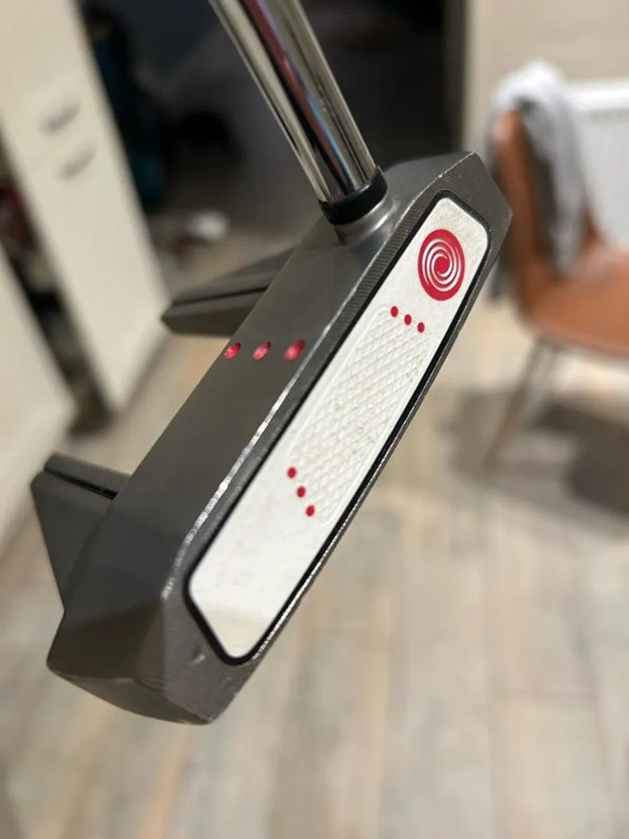 Odyssey long putter - Image 2