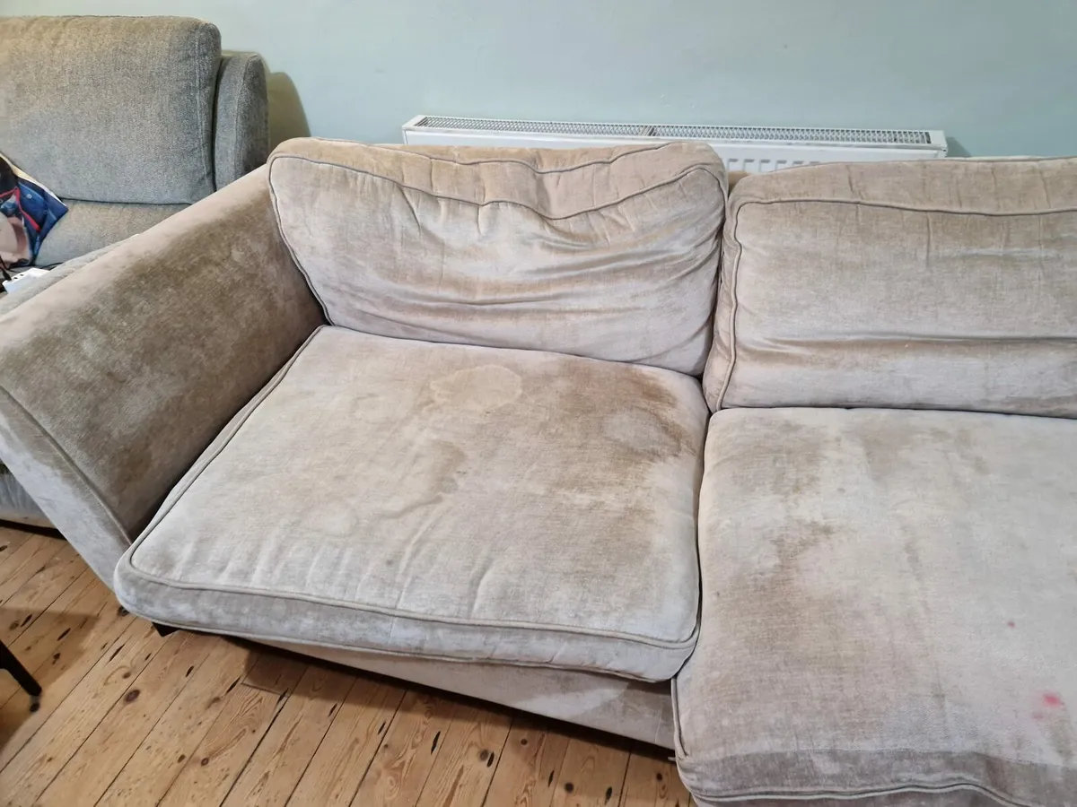 Couch - Image 1