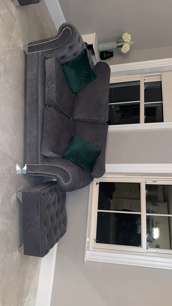 4 seater & 2 seater - Image 2