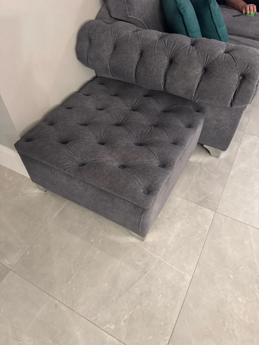 4 seater & 2 seater - Image 3