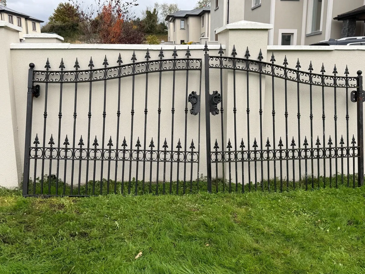 Entrance Gates - Image 1