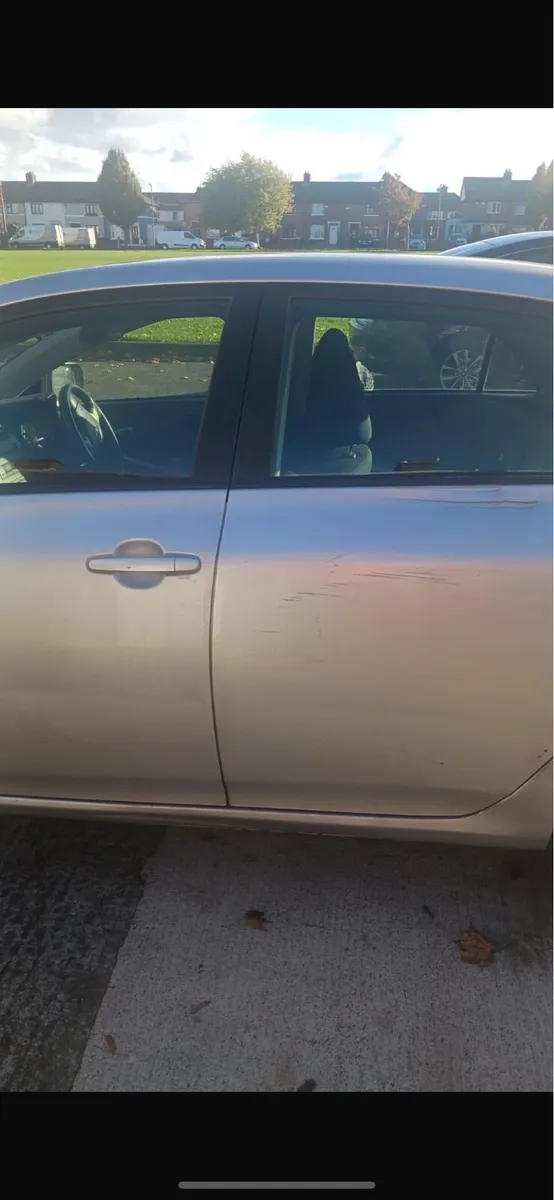 Car - Image 2