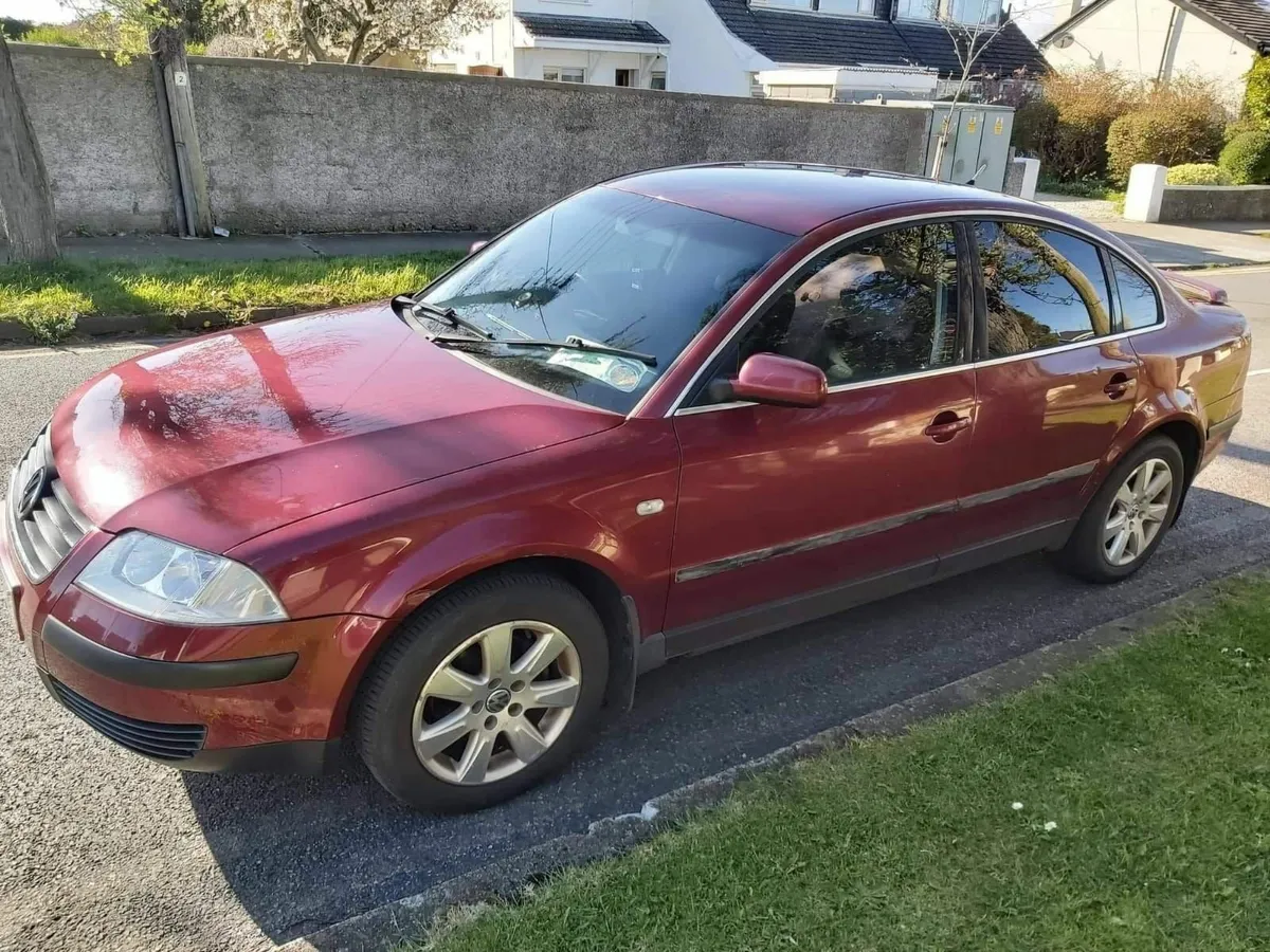 Volkswagen Passat 2003 - Image 4
