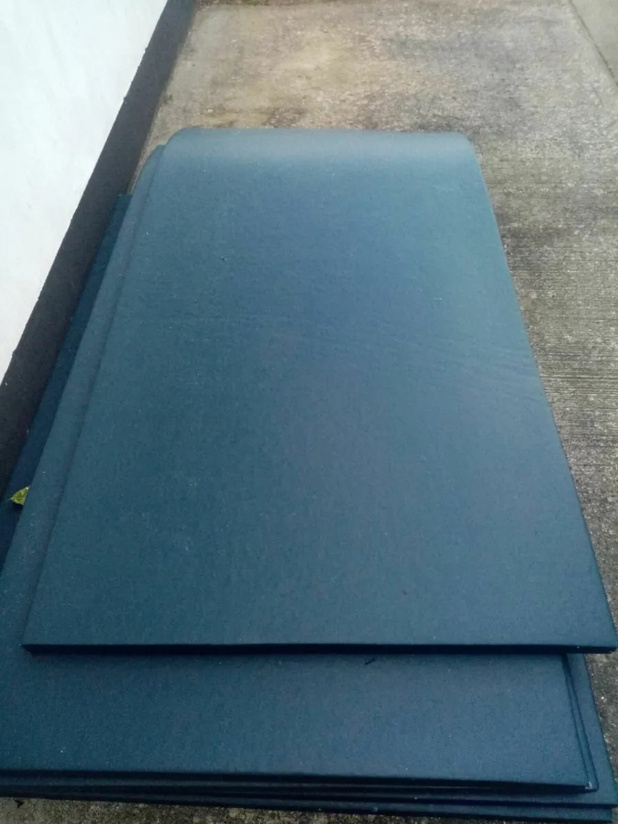 5 Protection Floor Mats €40 each