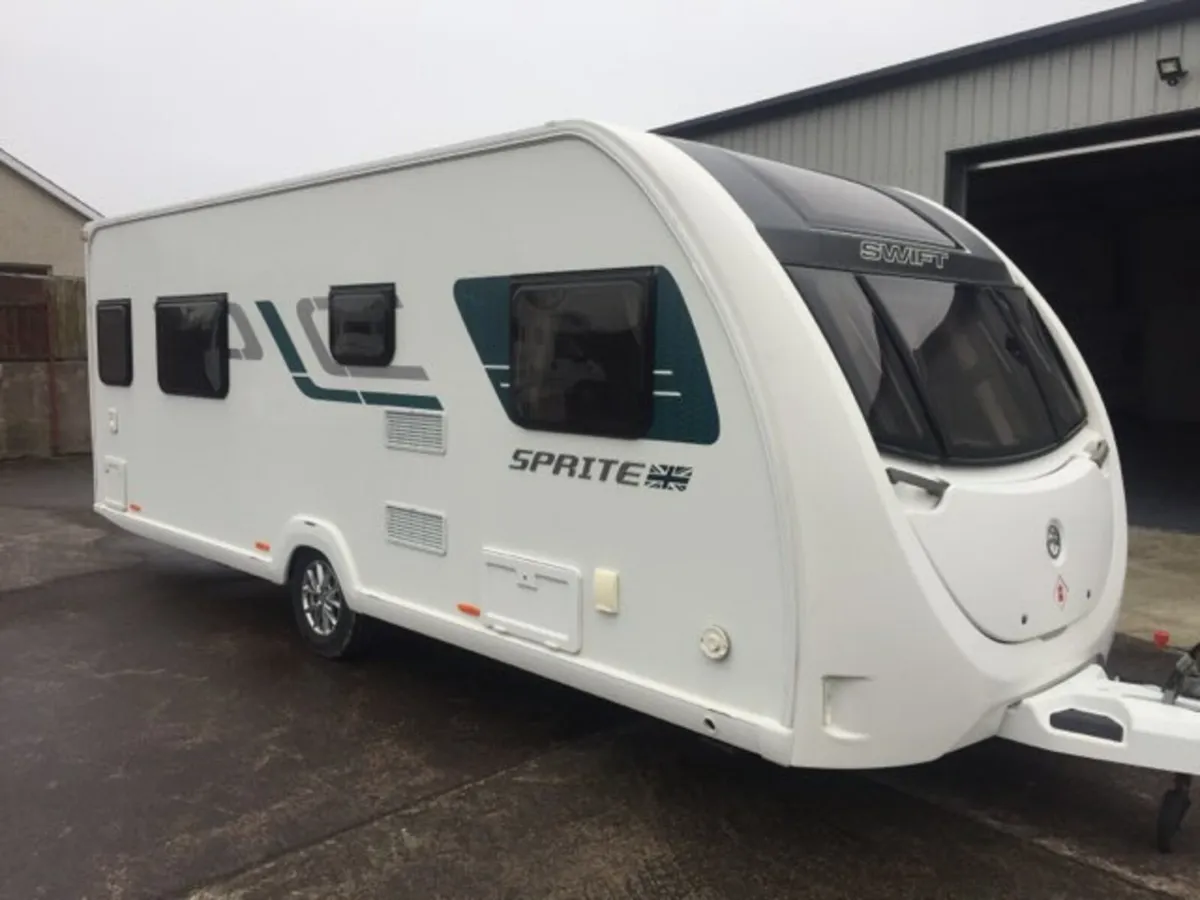Swift Sprite Major 4sb 2018 Rear island bed - Image 1