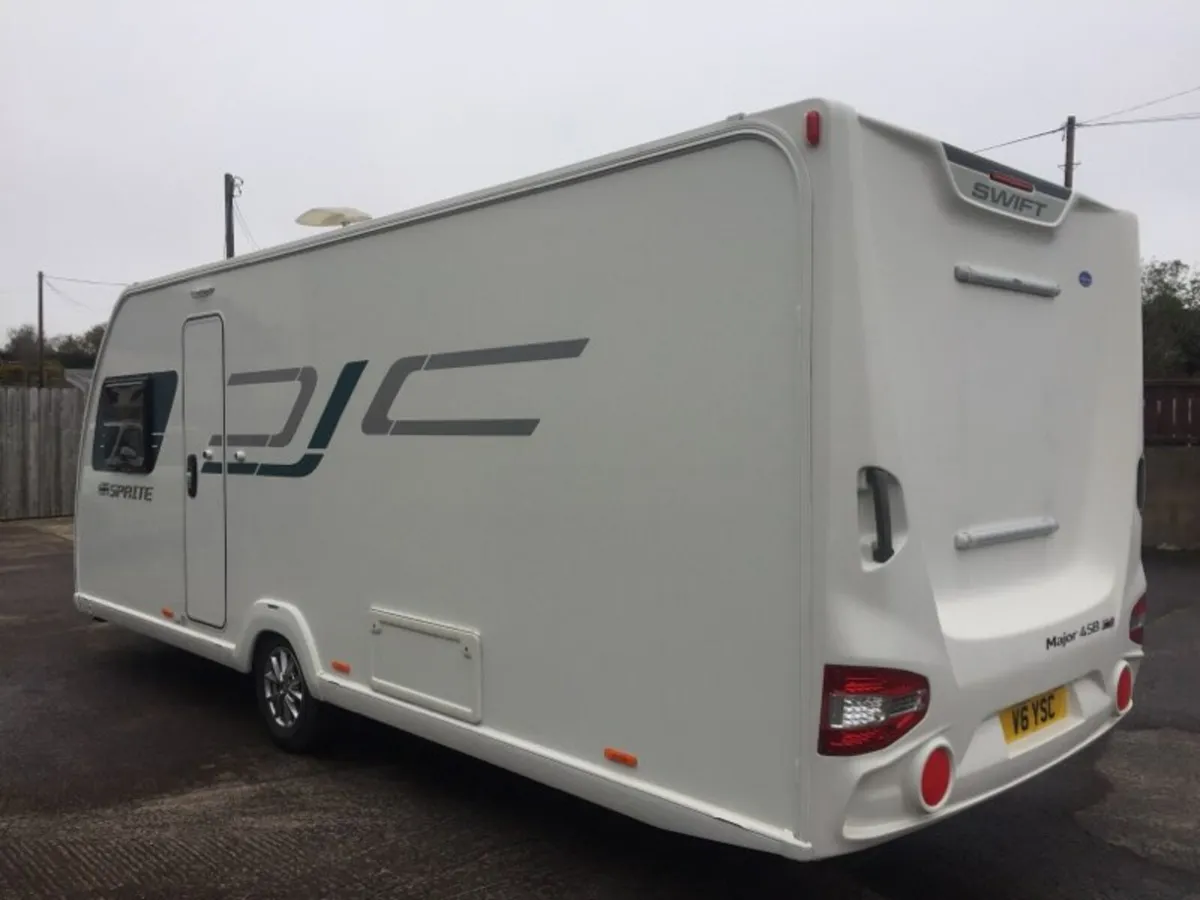 Swift Sprite Major 4sb 2018 Rear island bed - Image 3