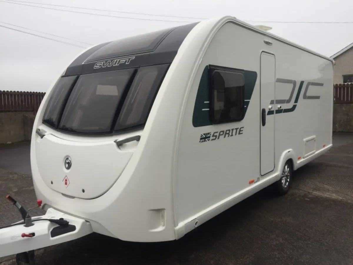 Swift Sprite Major 4sb 2018 Rear island bed - Image 4