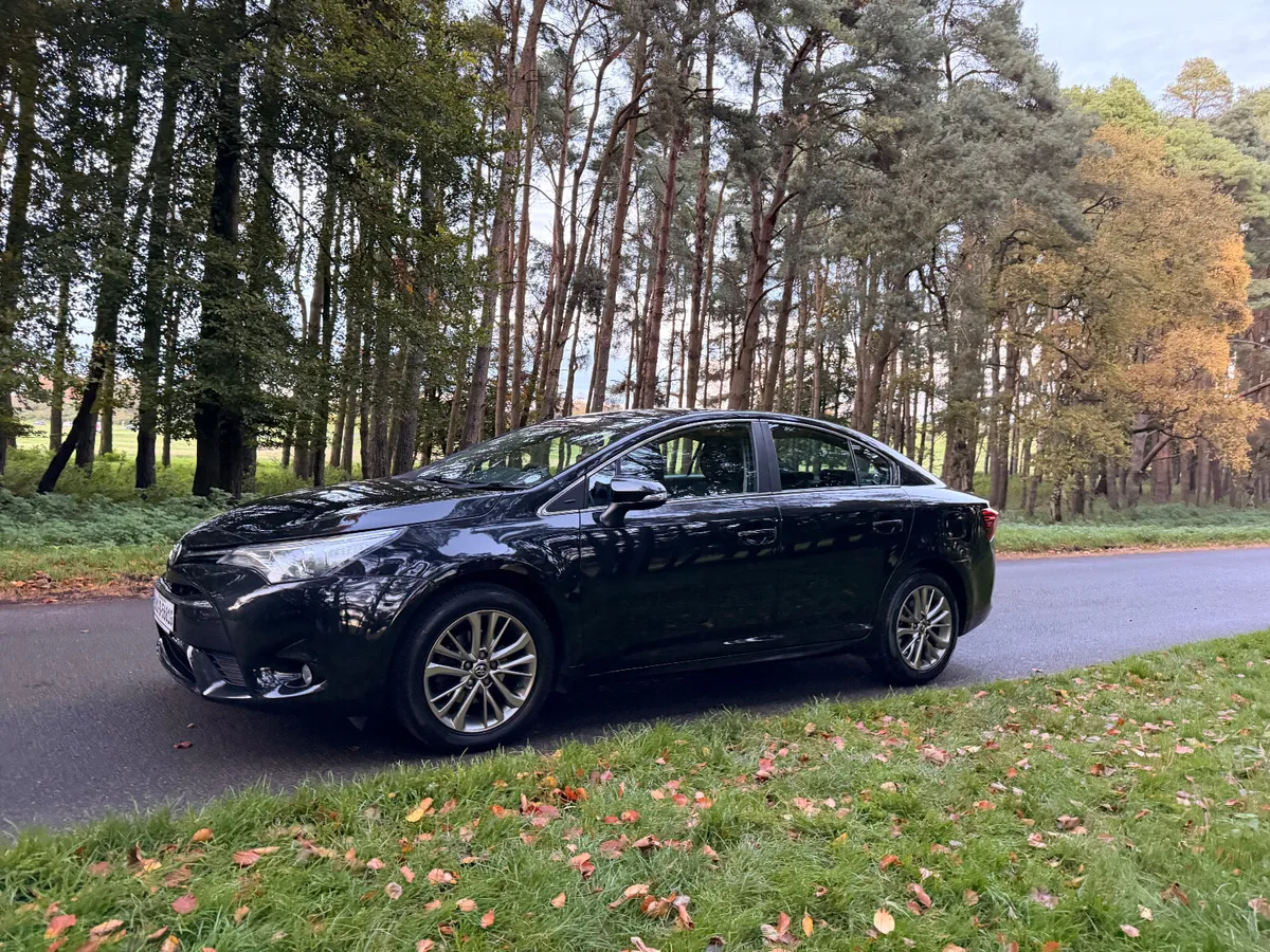 Toyota Avensis 2016 Business Edition - Image 3