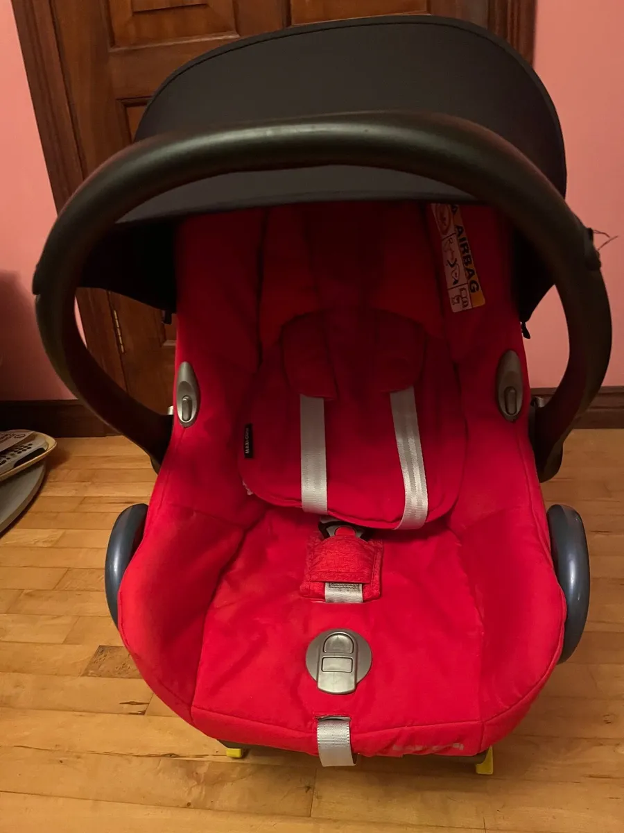 Baby Car Seat and Pram - Image 1