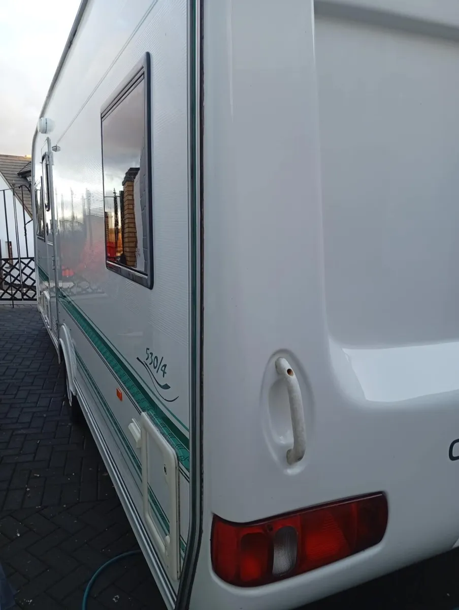 Coachman prestige fixed bed - Image 1