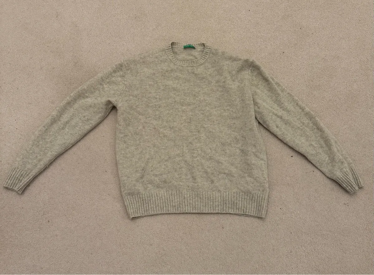Round neck Benetton Jumper - Image 1