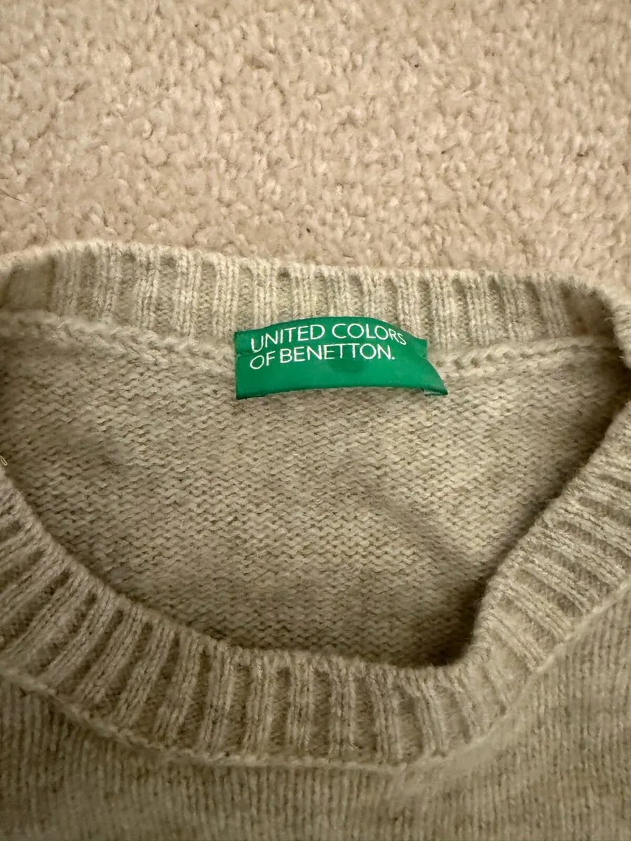 Round neck Benetton Jumper - Image 2