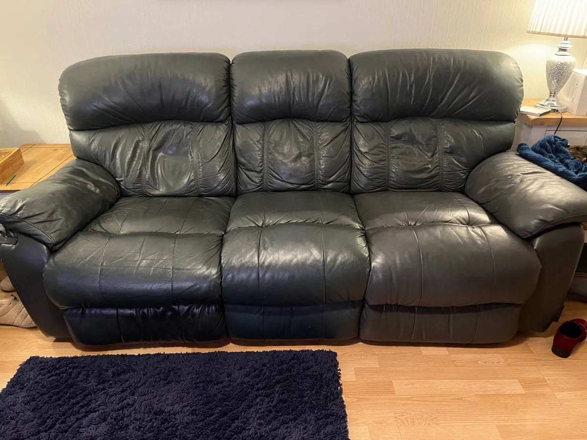 Sofas 3 + 2 Seater - Image 3