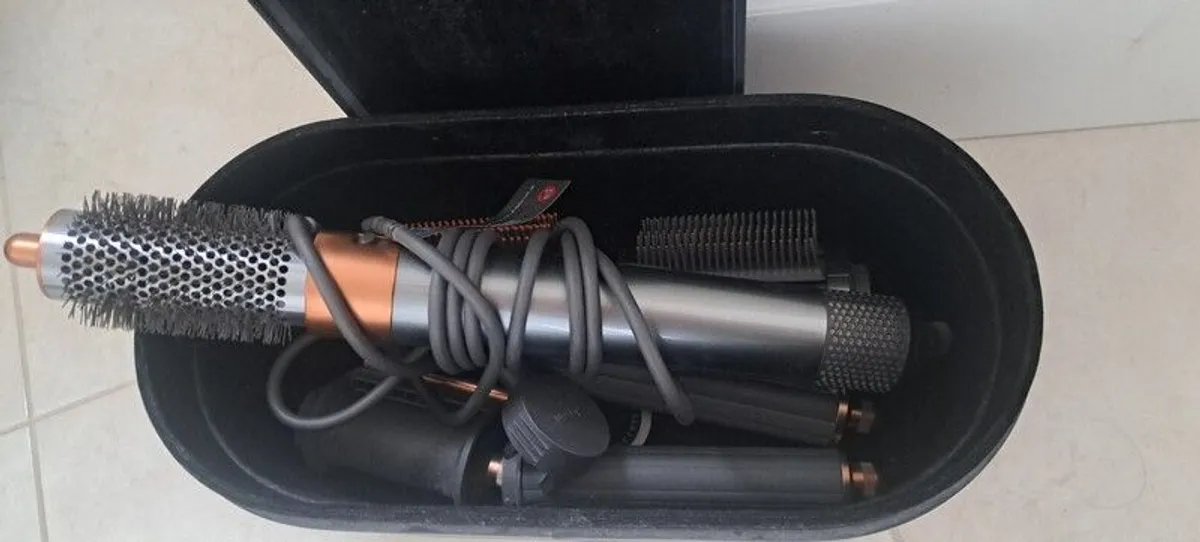 dyson airwrap, brown thomas. - Image 2