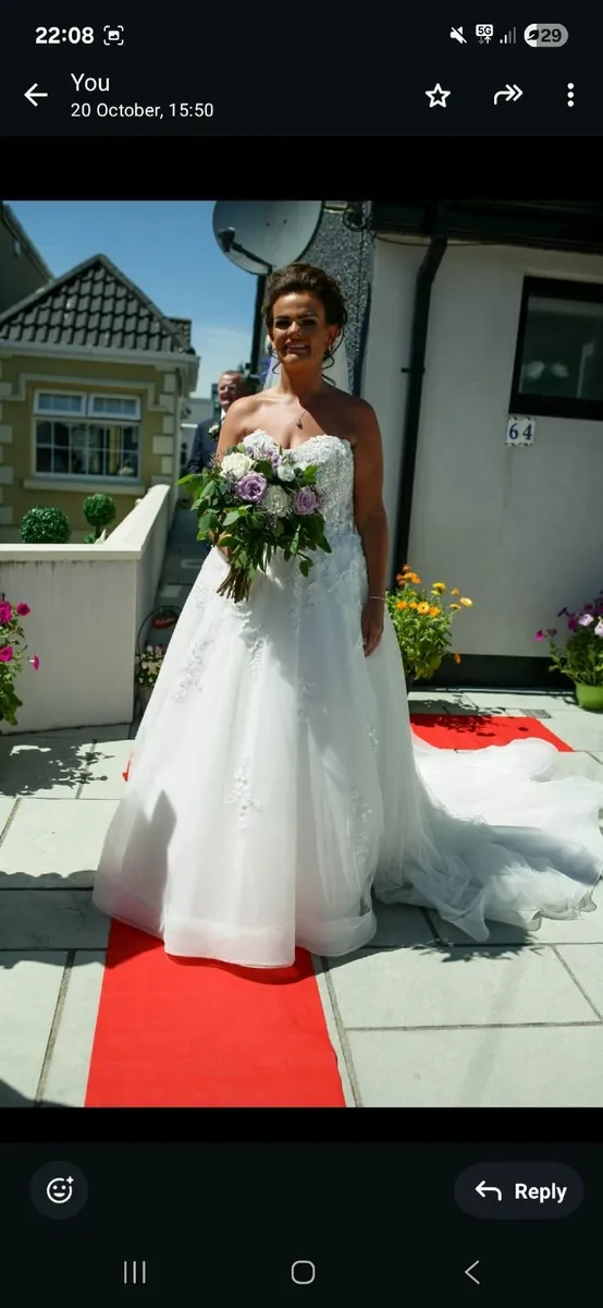 Wedding dress - Image 3