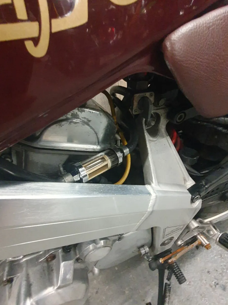 Honda bros cafe racer 1989 - Image 3