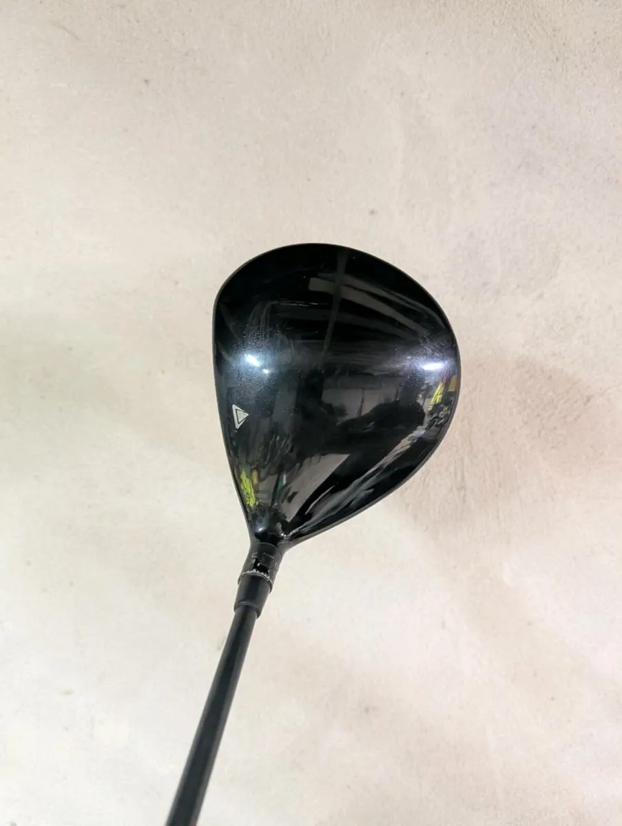 Titleist 915 Driver - Image 1