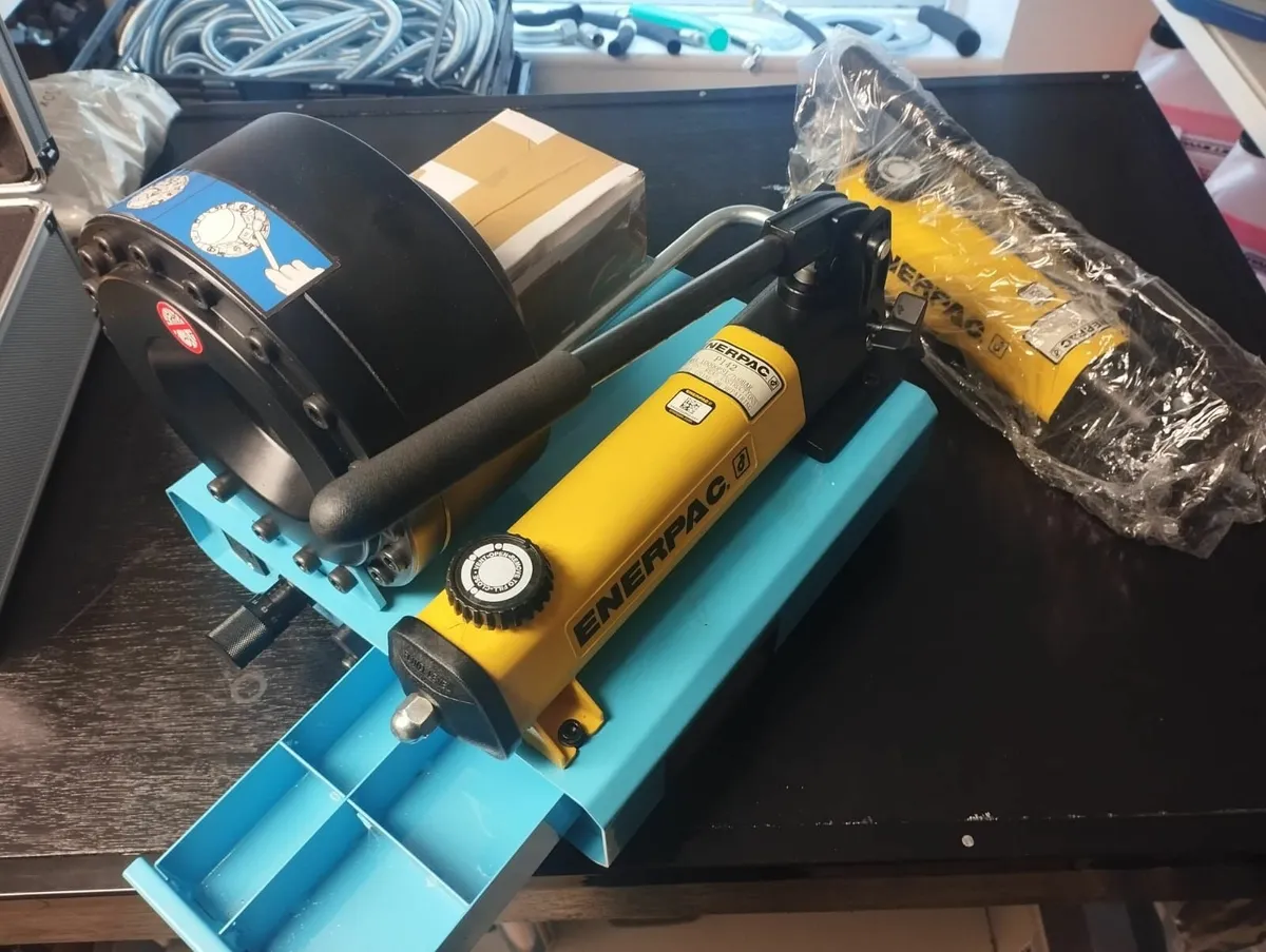 Manual hydraulic hose crimper - swager - Image 2