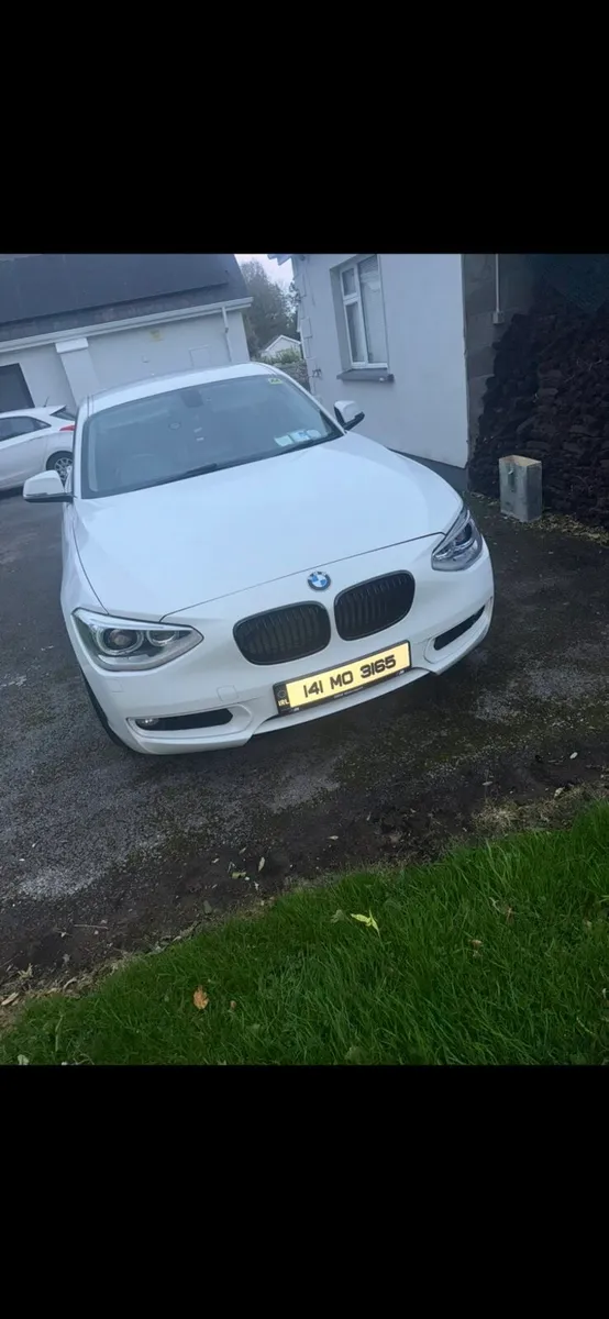 BMW 1 Series 5DR - Image 1