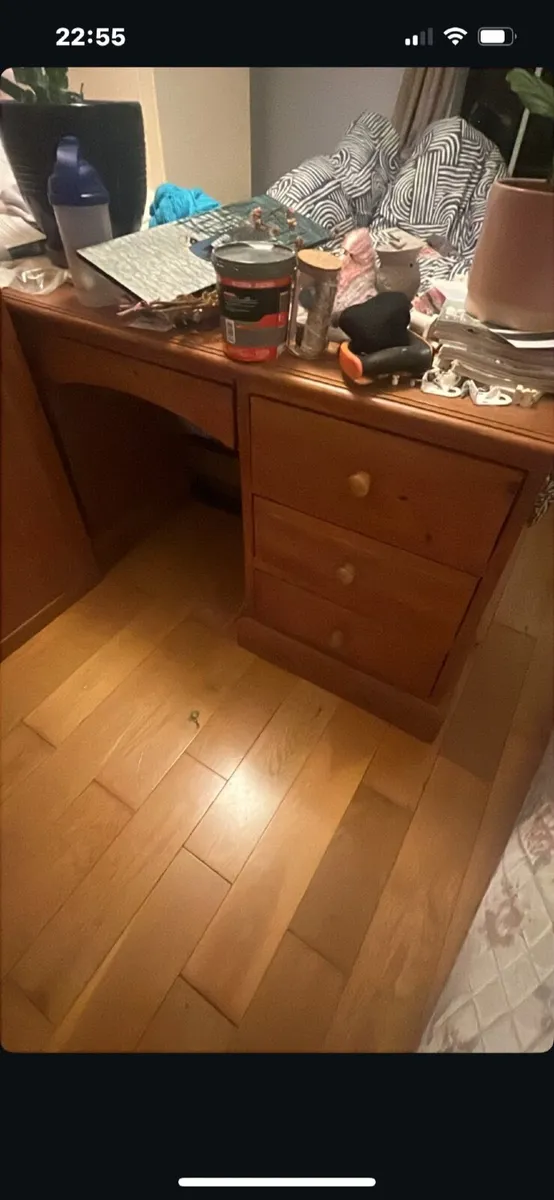 Household furniture - wardrobe and drawers - Image 4